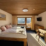 木屋 Klarelia Haus 图克斯